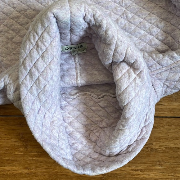 Orvis quilted pullover. Light lavender size Sm. Long sleeved. - Picture 7 of 9